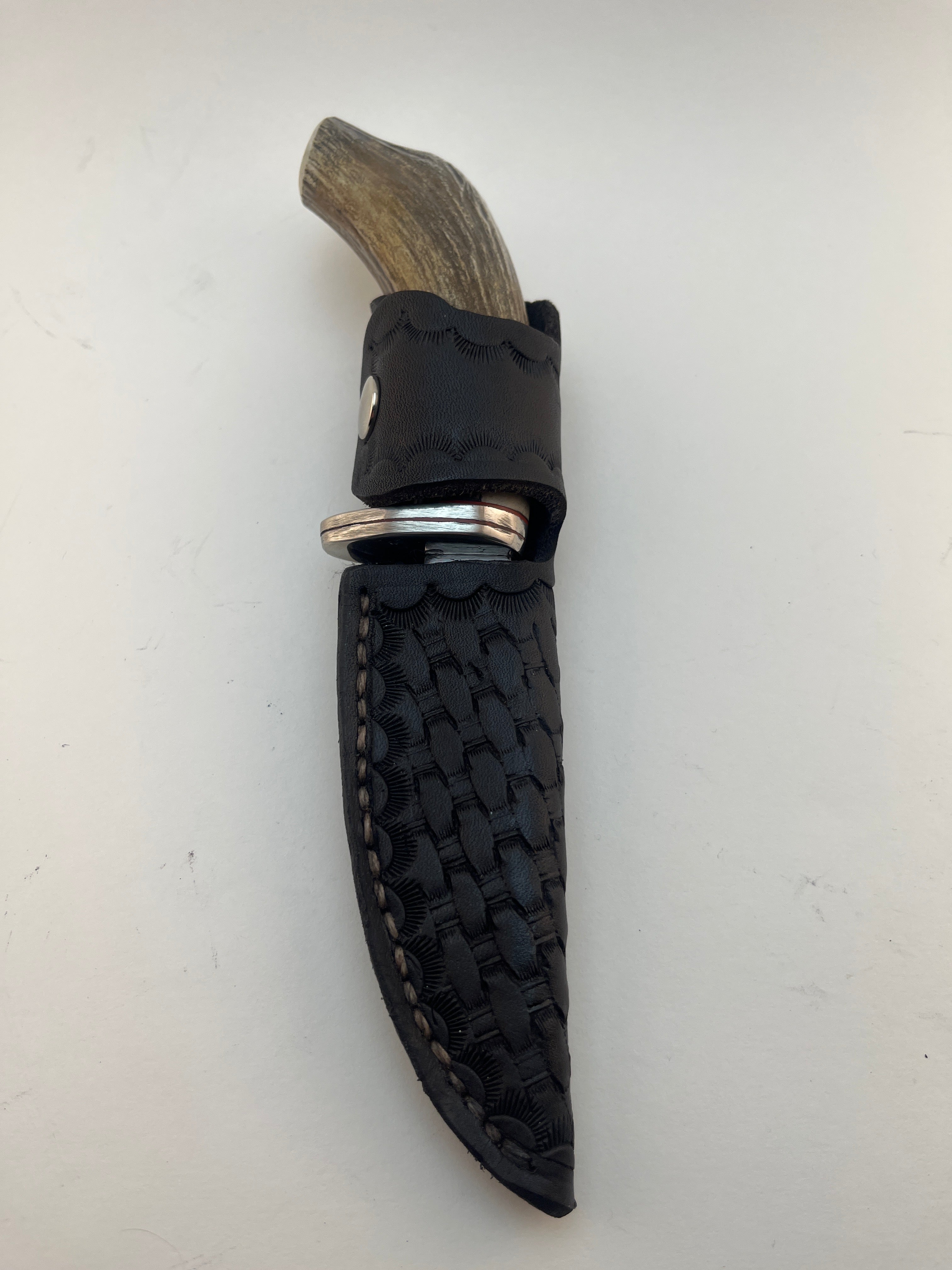 Skala Custom Knives - Elk Antler Handle #122