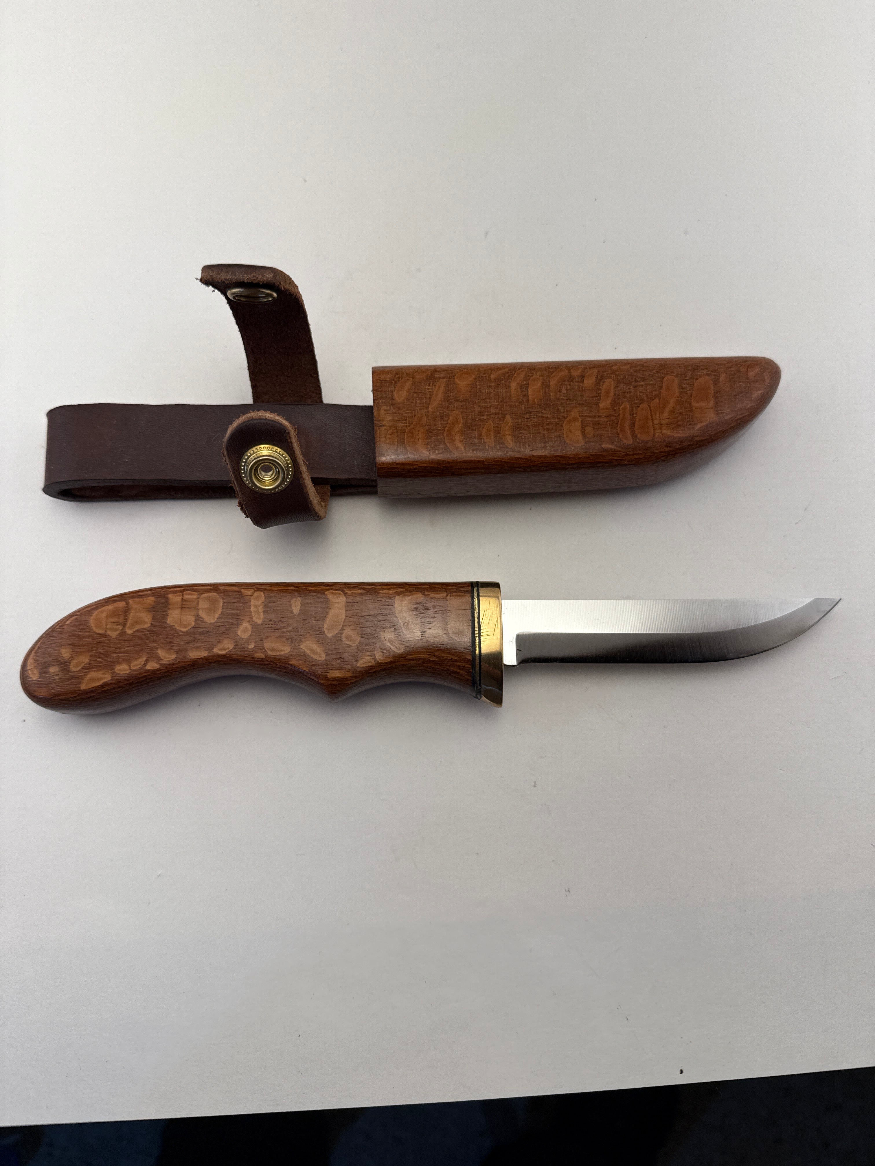 Skala Custom Knives - Lauri Stainless 105mm / Leopardwood Handle and Sheath! - #150