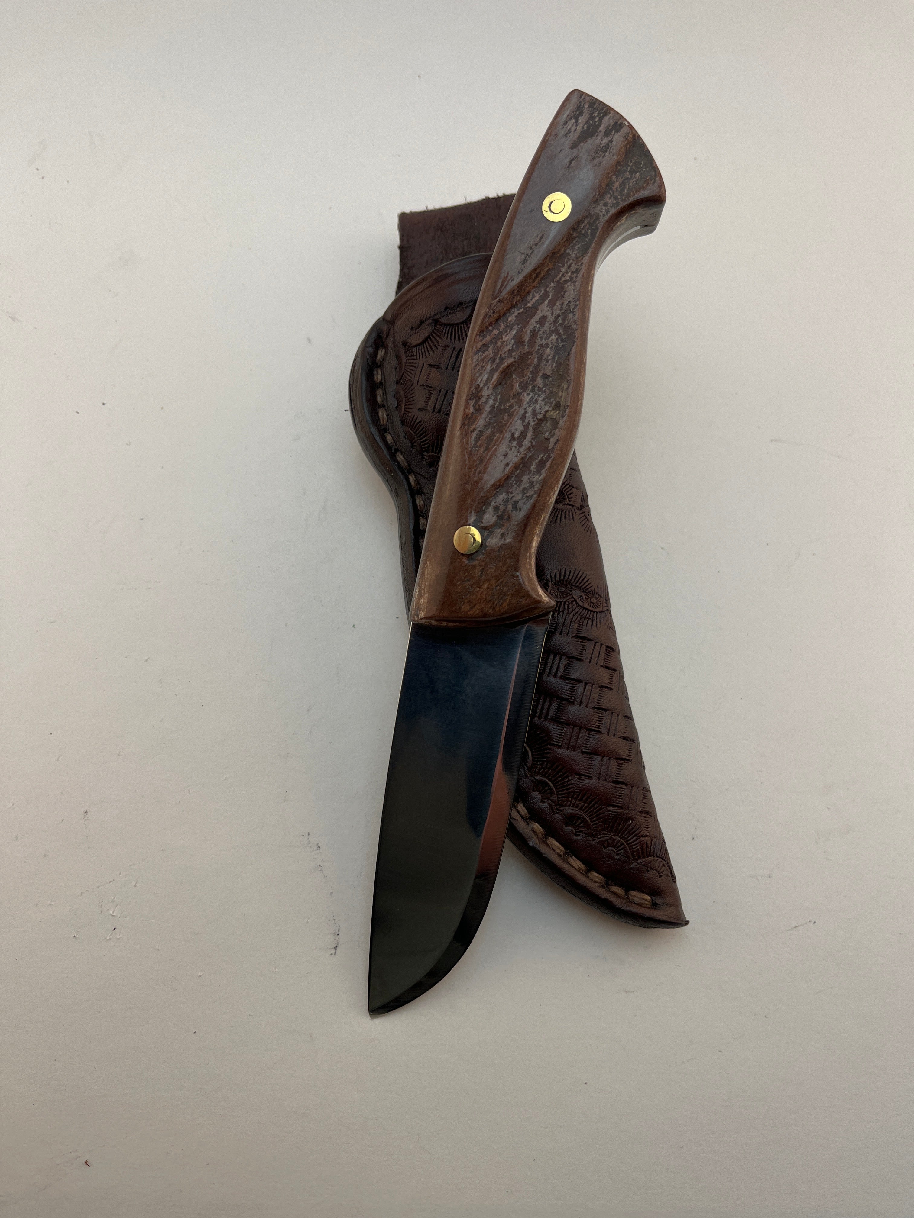 Skala Custom - Full Tang - Helle Blade-Moose antler Scales #126