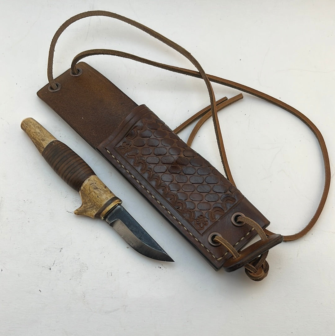 Pecks Woods Leather - Antler and Leather spacer Neck Knife #28