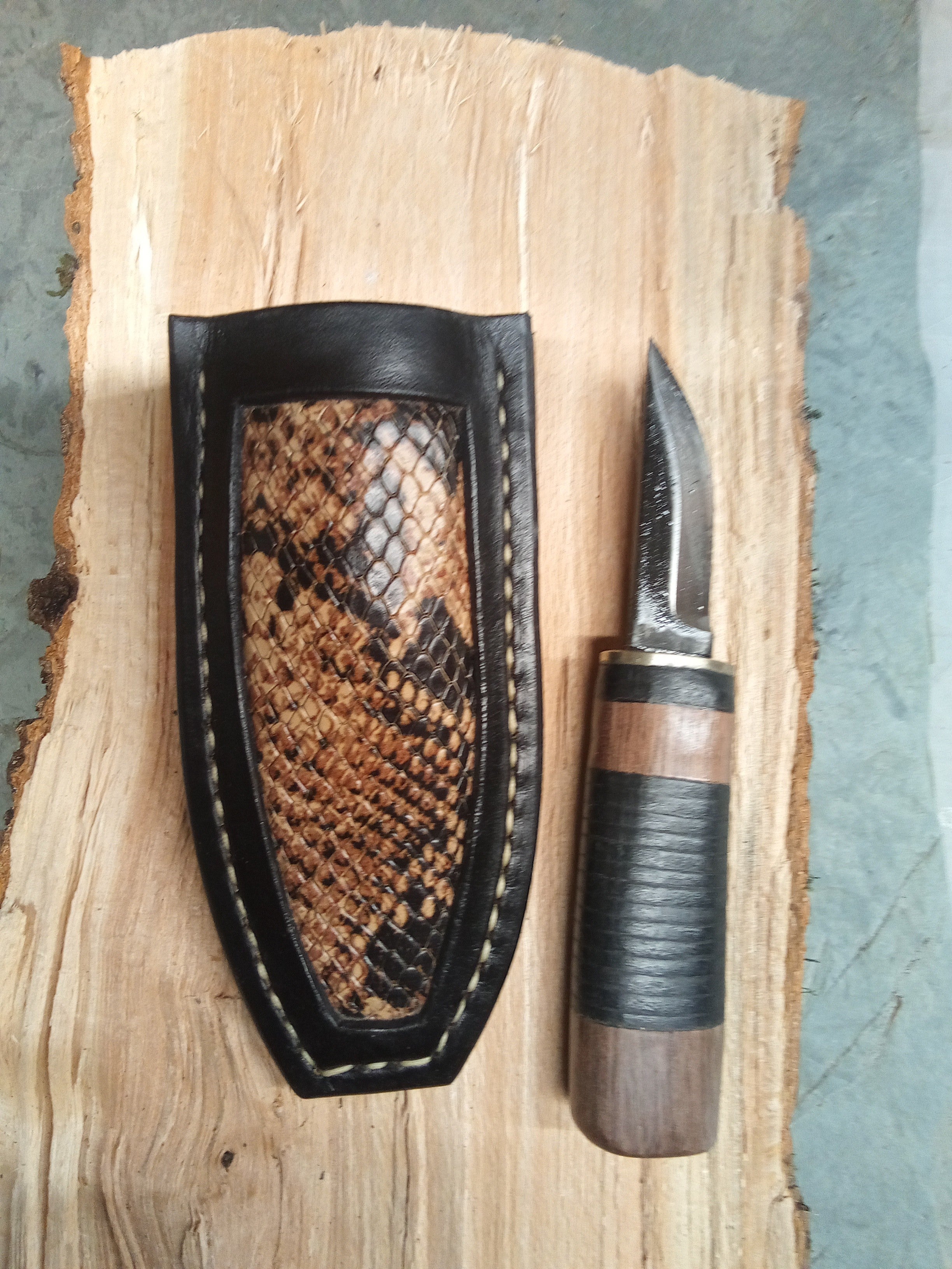 Pecks Woods Leather - Black Walnut boot knife Right / Left handed #144