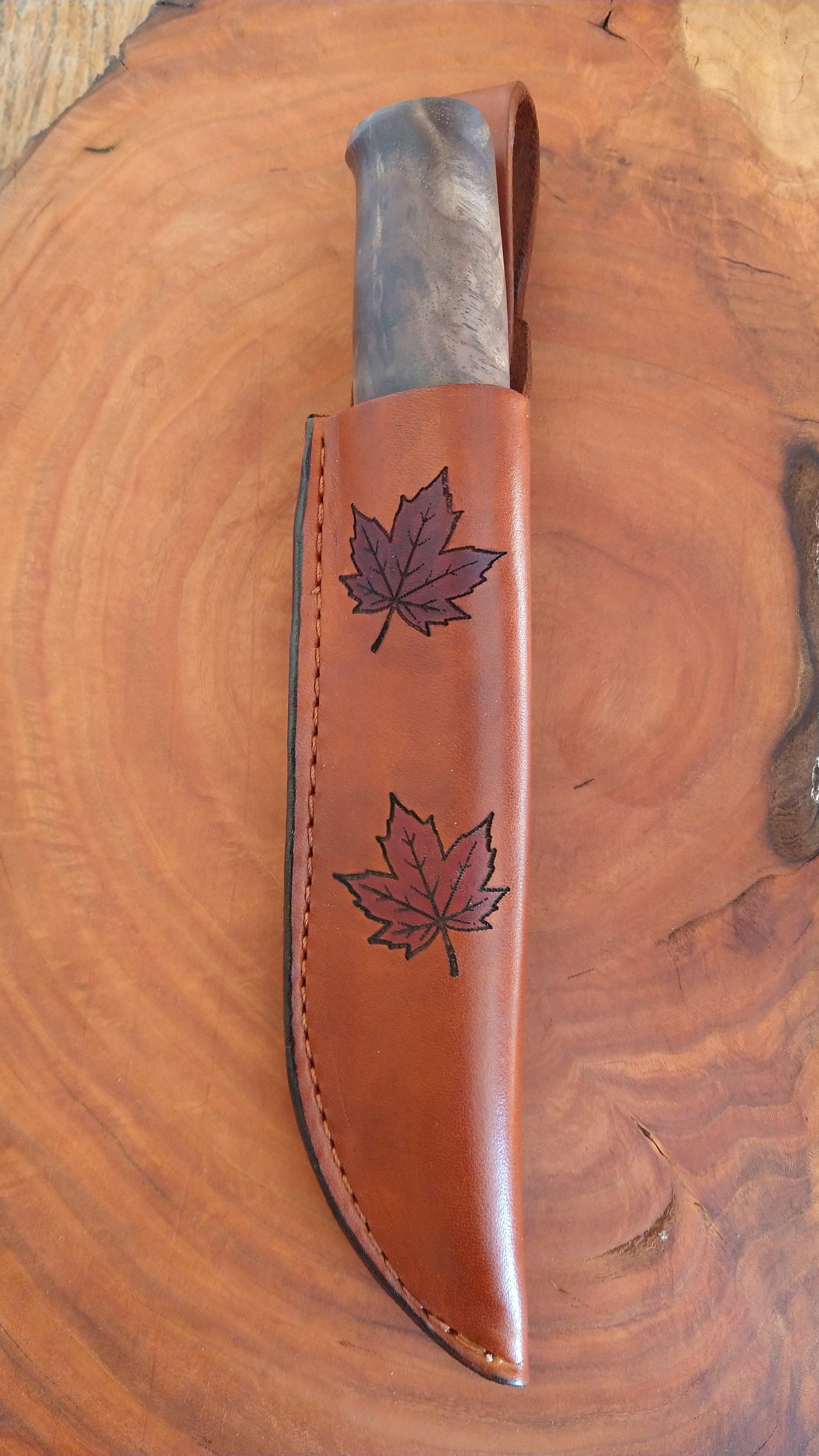 Kola Woodcraft Knives - The Maple Leaf - #18