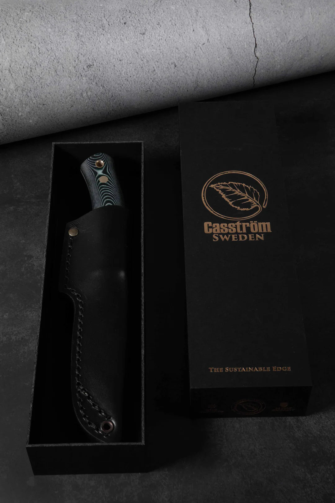 Casstrom No.10 SFK, Tool steel, Leather (Handle Material Options)