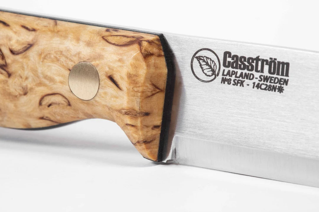Casstrom No. 8 SFK, Curly Birch with Fire Striker
