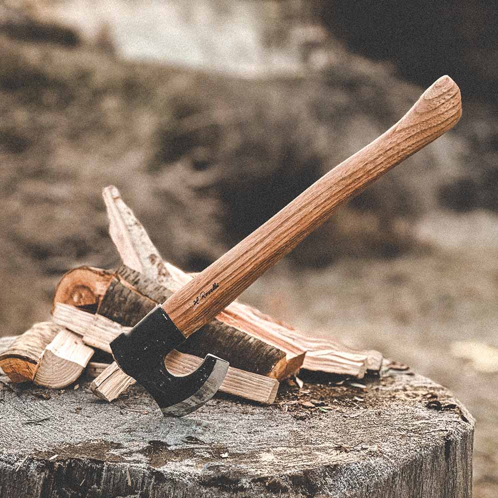 Roselli R850D The Axe, Long Handle Red Elm Handle