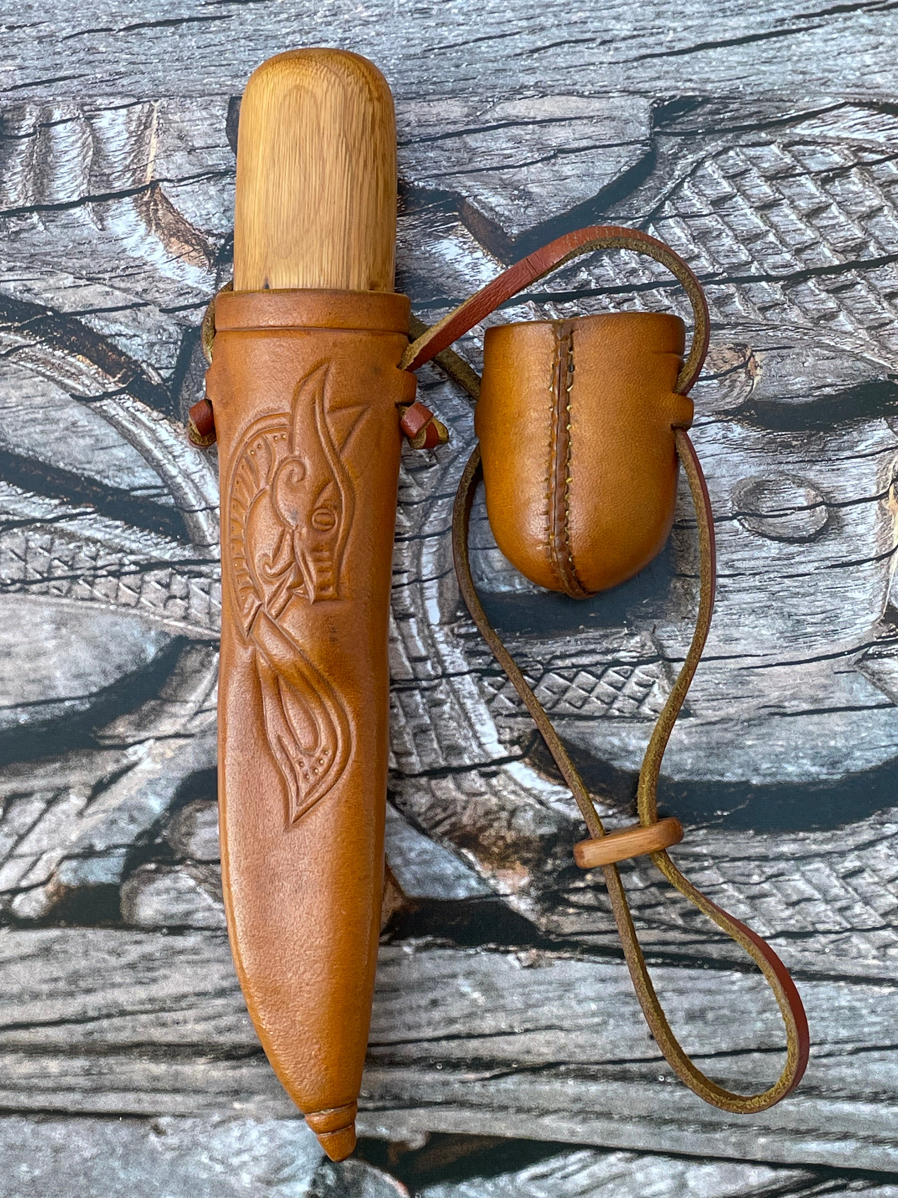 Mad Toad Leathercraft & Knives Hattutupippuukko #12