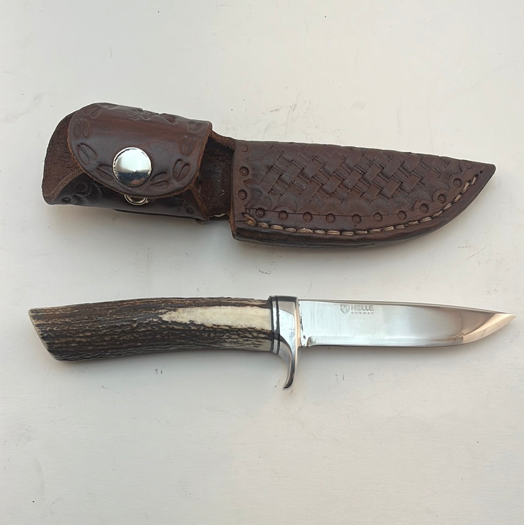 Skala Custom Knives - Helle Blade/ Red Stag Handle #30