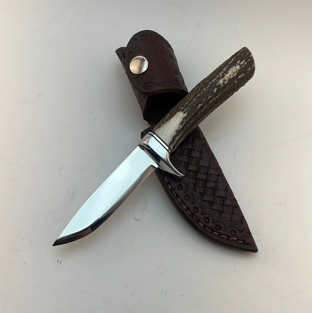 Skala Custom Knives - Helle Blade/ Red Stag Handle #30