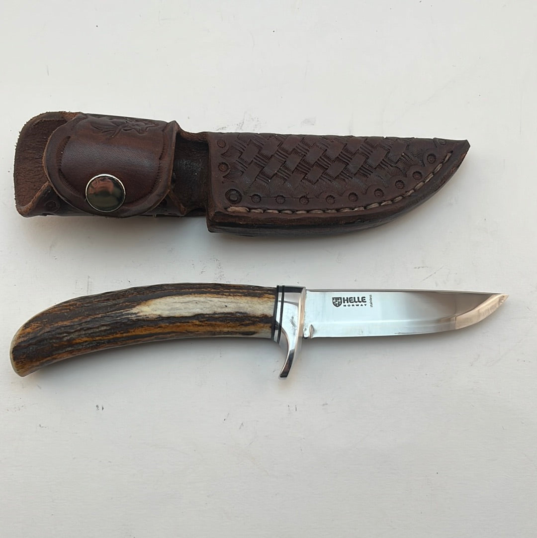 Skala Custom Knives - Helle Blade/ Red Stag Handle #29