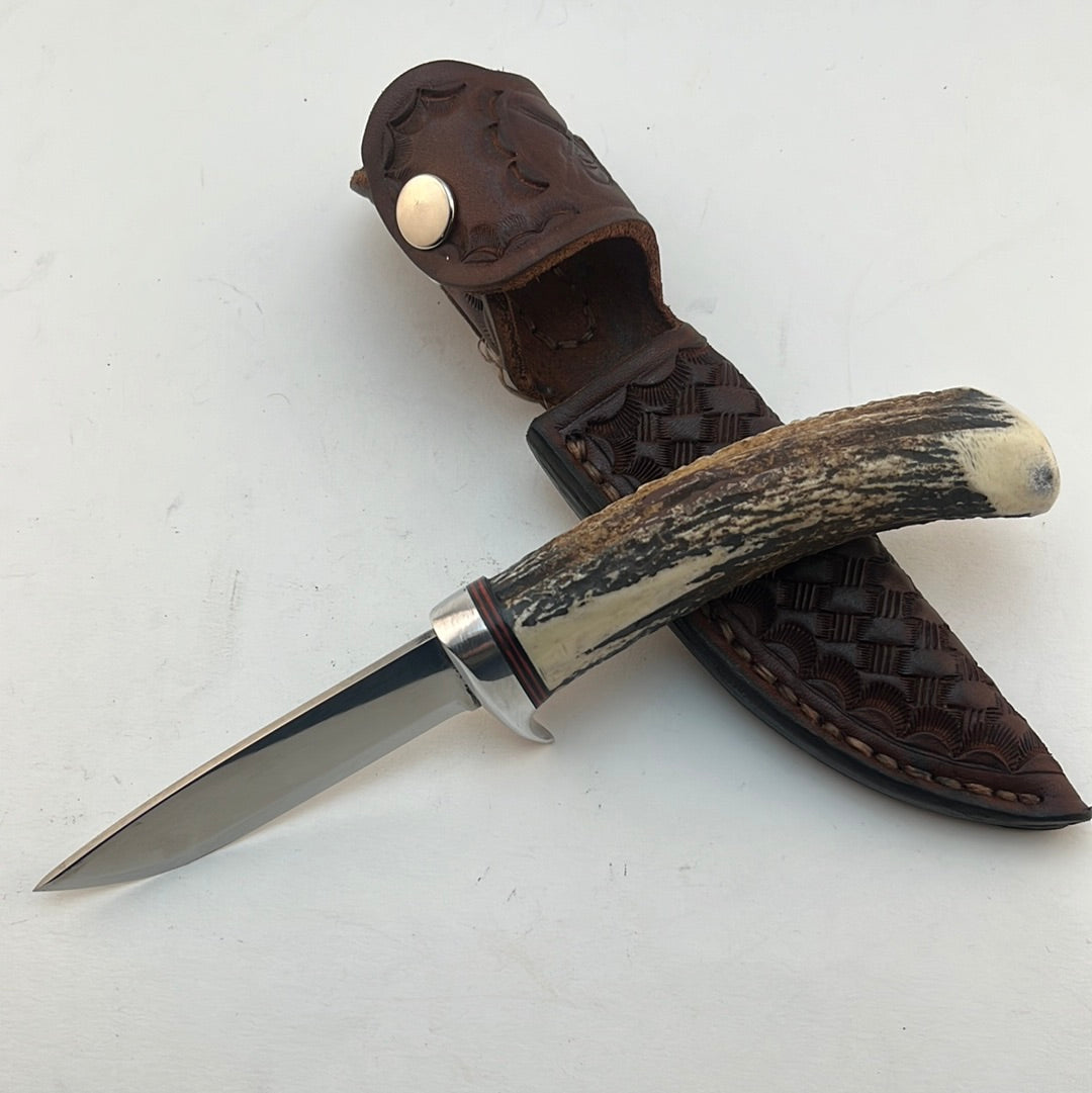 Skala Custom Knives - Helle Blade/ Red Stag Handle #28