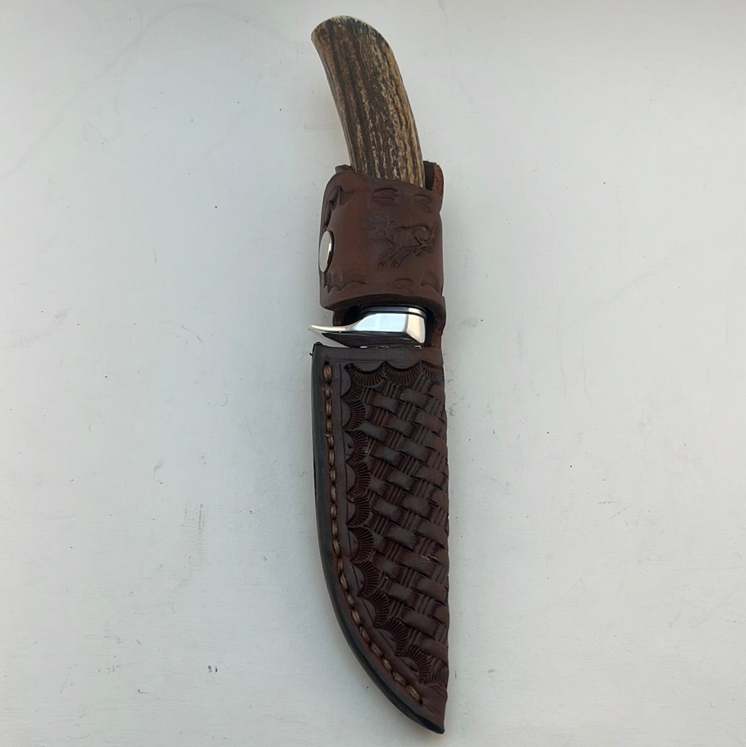Skala Custom Knives - Helle Blade/ Red Stag Handle #31