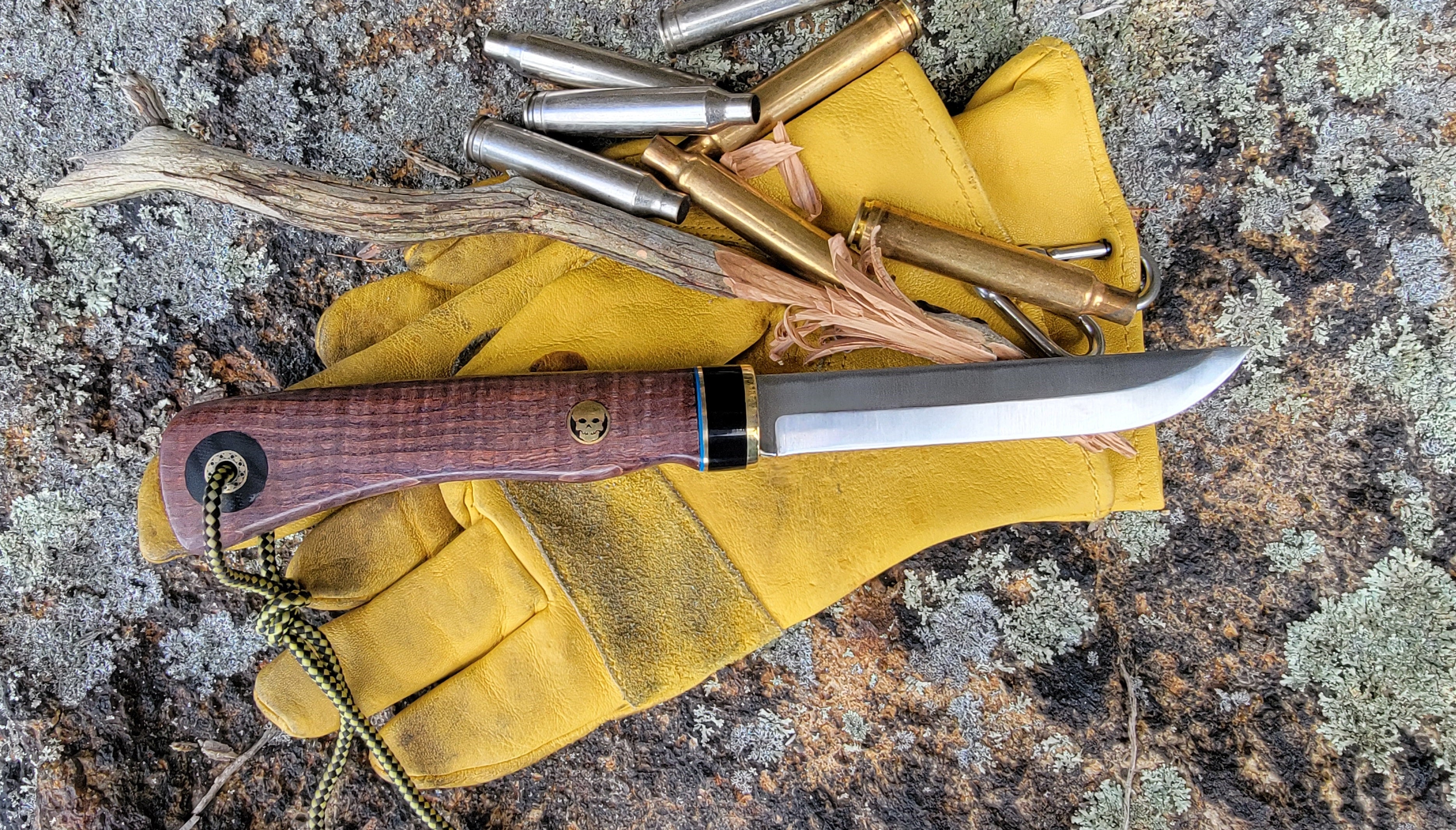 Pete's Custom Knives - Puukko #5 Memento Mori