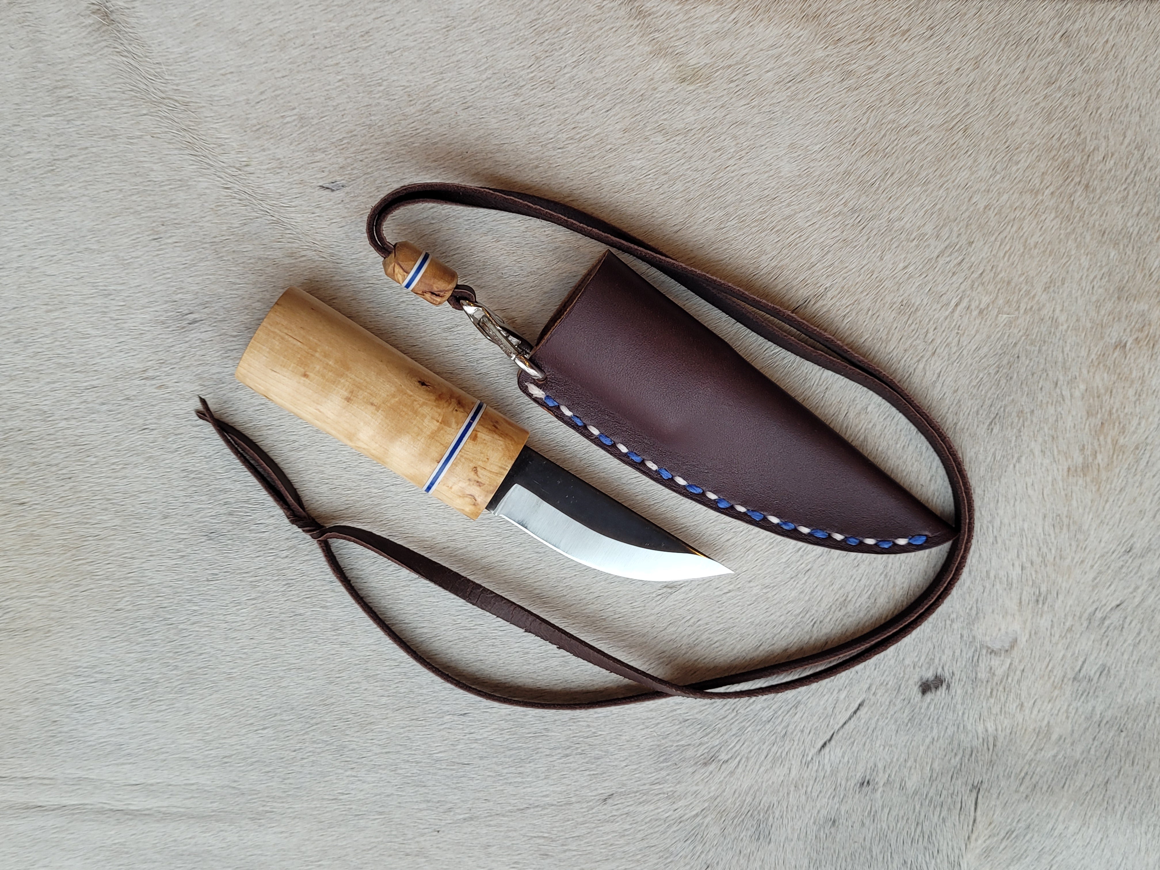 Ravn Kniv Custom Bushcraft Neck Knife