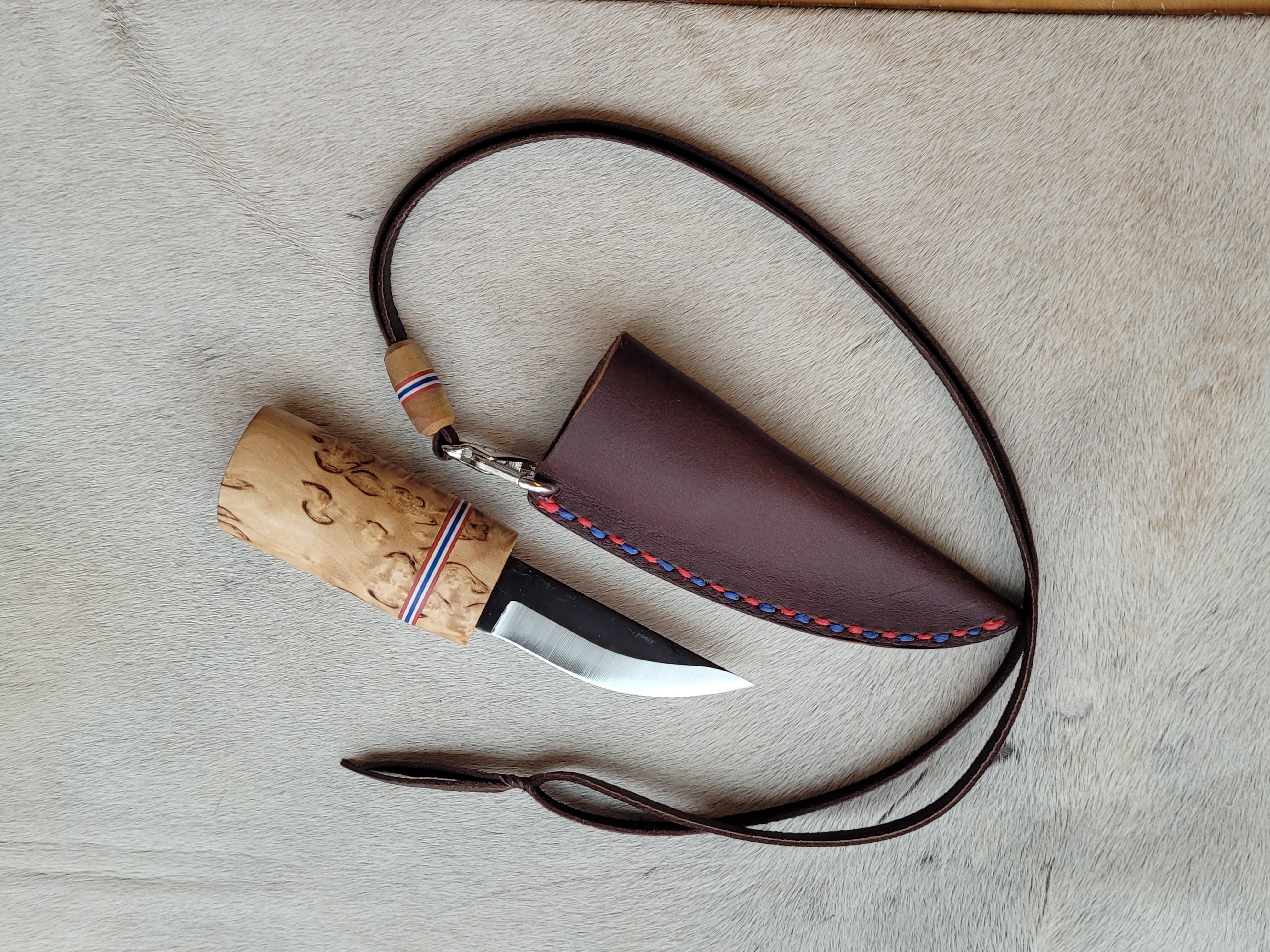 Ravn Kniv Custom Bushcraft Neck Knife