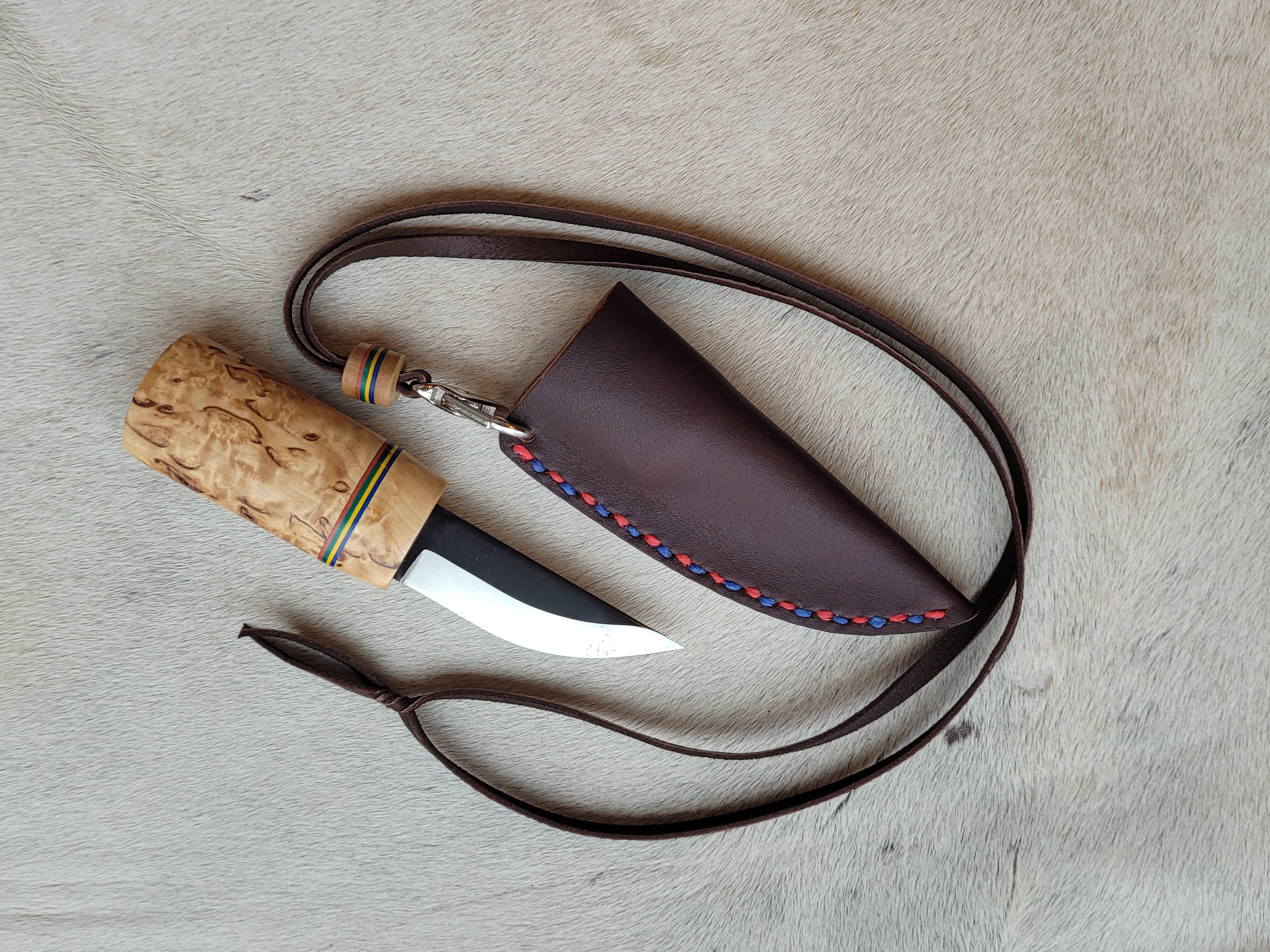 Ravn Kniv Custom Bushcraft Neck Knife