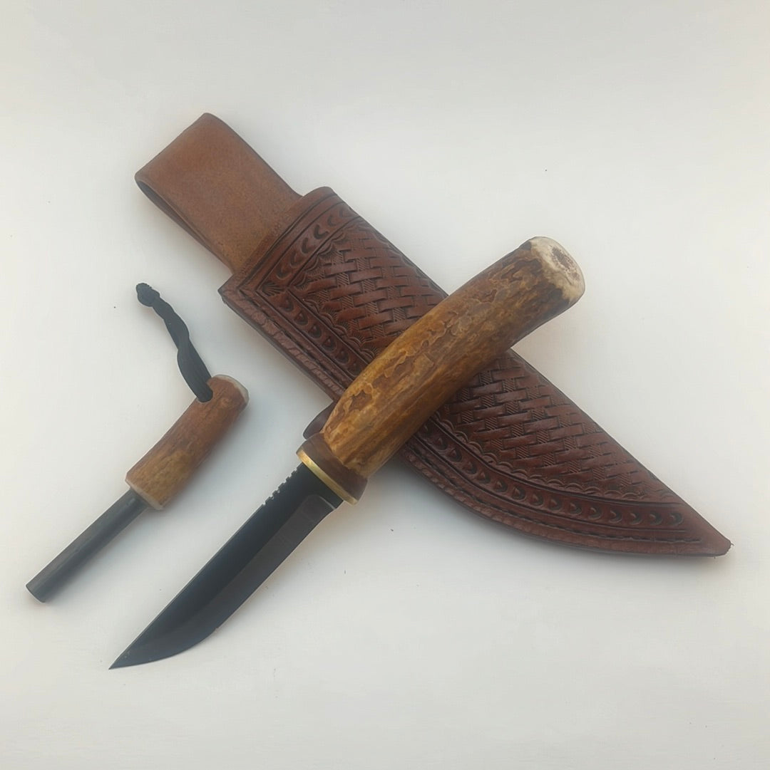 Pecks Woods Leather - Knife, Ferro Rod, and Leather sheath #16