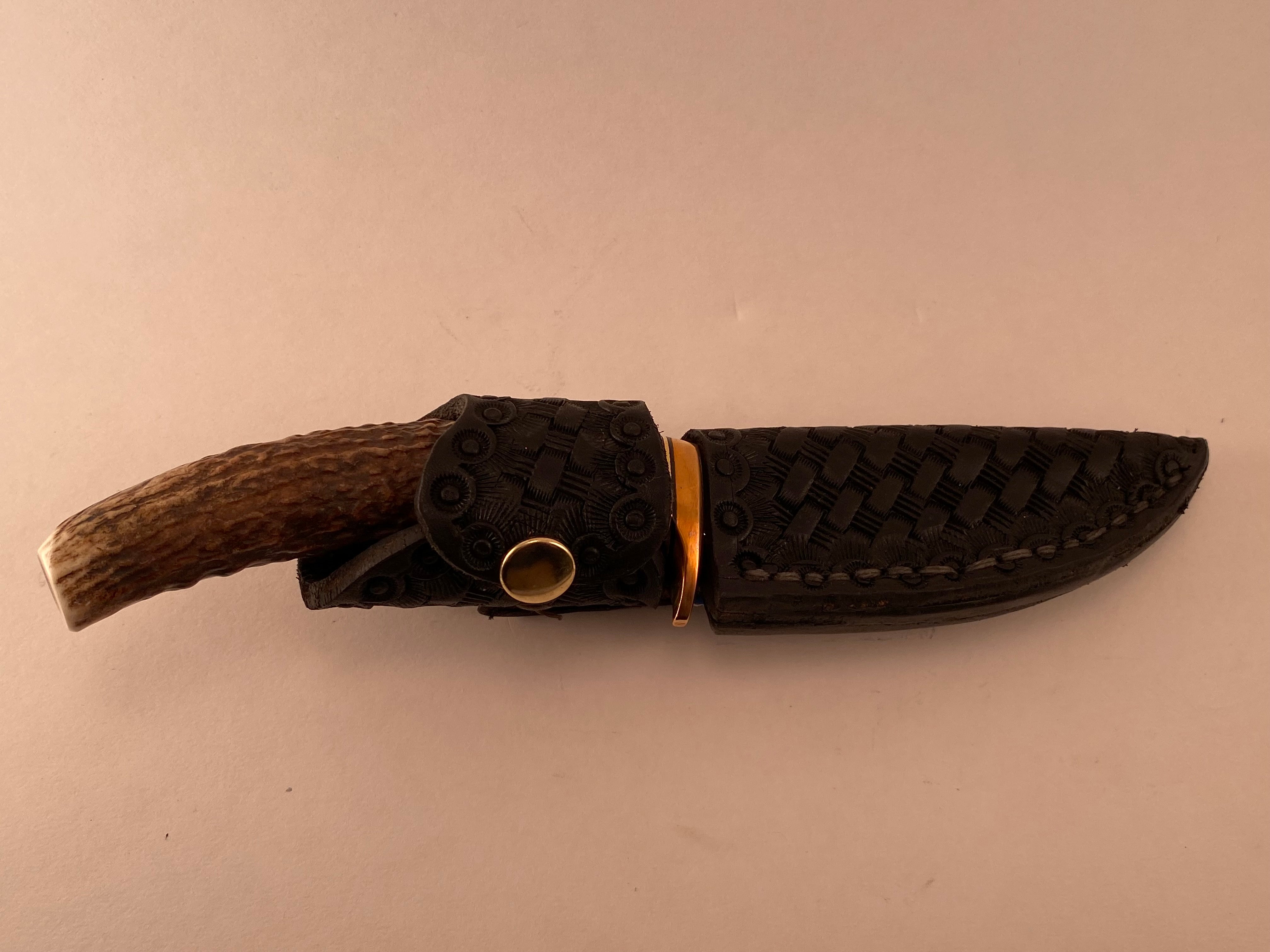 Skala Custom Knives - Elk Antler Handle