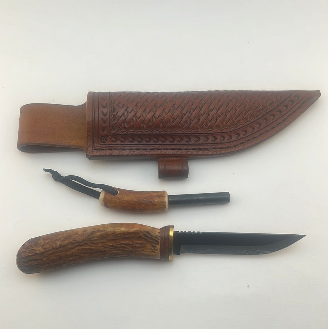 Pecks Woods Leather - Knife, Ferro Rod, and Leather sheath #16
