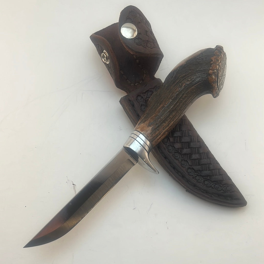 Skala Custom Knives - Red Stag Handle #17