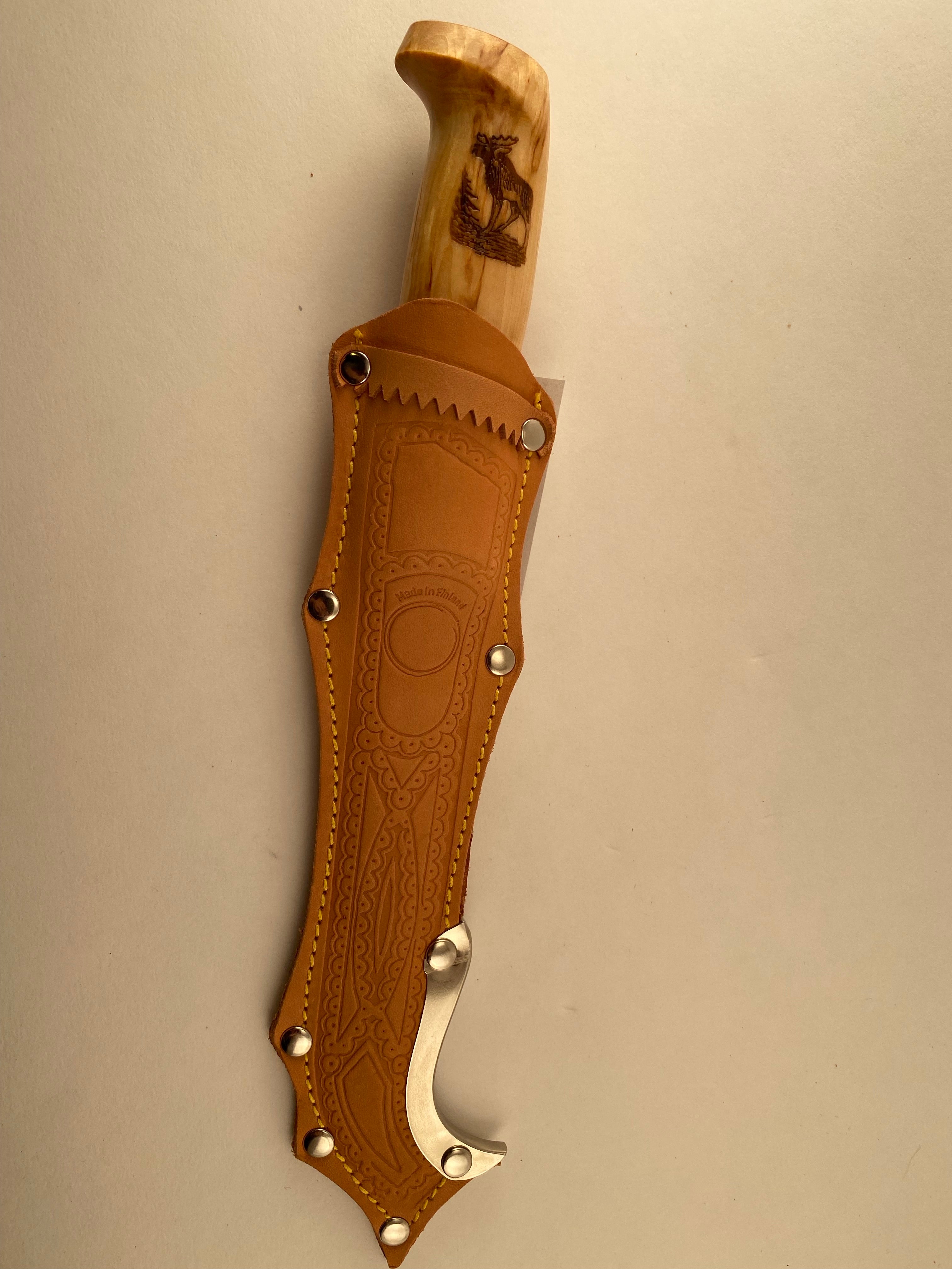 Järvenpää Outdoor Bushcraft Hunting Butcher knife in sheath